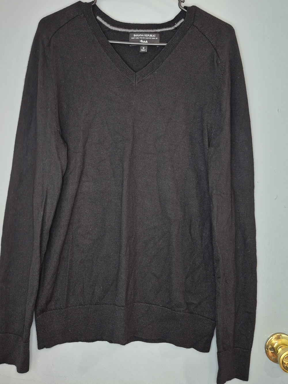 Banana Republic Men's Wool V-Neck Sweater - Black